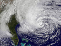 Hurricane Sandy makes a left turn, takes aim at New Jersey