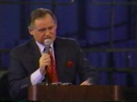 R. Lamar Vest Preaches at Centennial Church of God General Assembly—1986