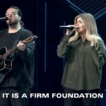 Sunday Services at Free Chapel with Reggie Dabbs