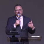 Cuando el hombre Cambia By Pastor Neric Echeverria