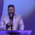 Permaneced en Mi Presencia By Pastor Tony Cruz