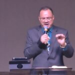 Tenemos que Rendirnos a Cristo